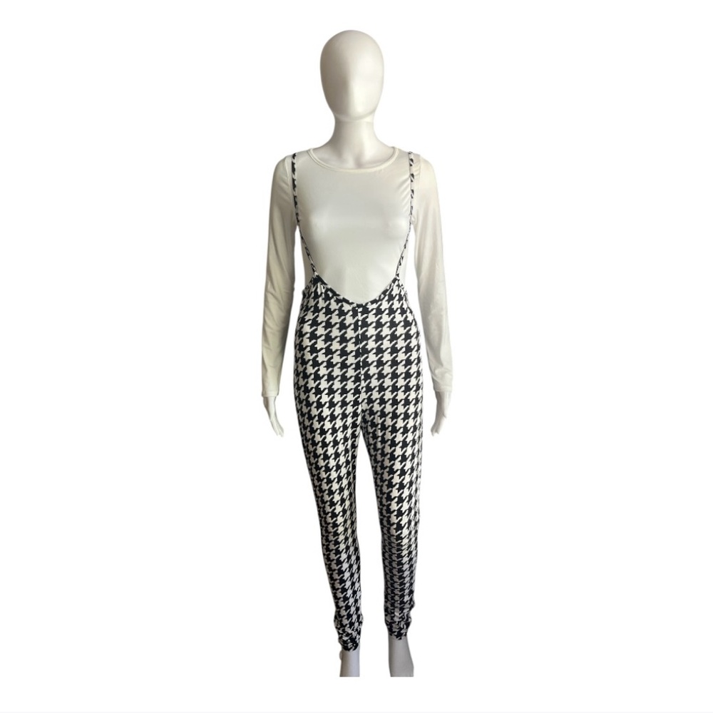 Codigo Stylish Black and White Houndstooth Jumpsuit Size M